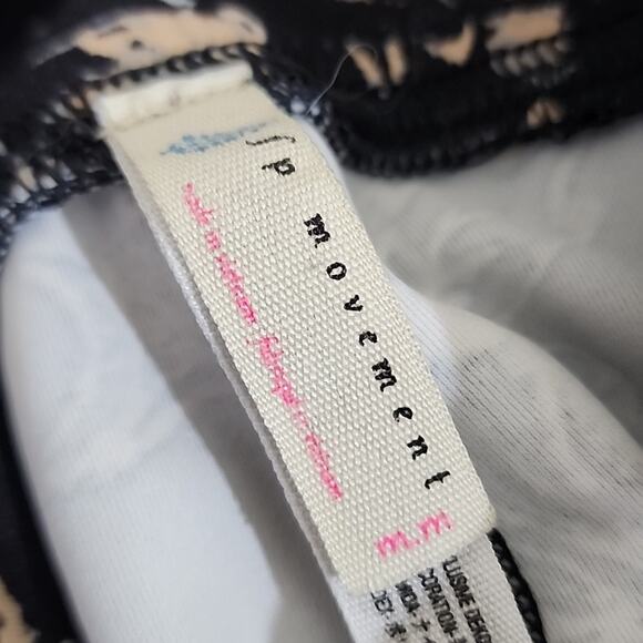 Free People Freestyle Medium Black Floral Striped Leggings - Picture 5 of 7